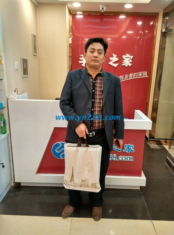 山東滕州狄先生來(lái)手工活之家總部考察項(xiàng)目，欲加盟代理賺大錢(qián)(圖1)