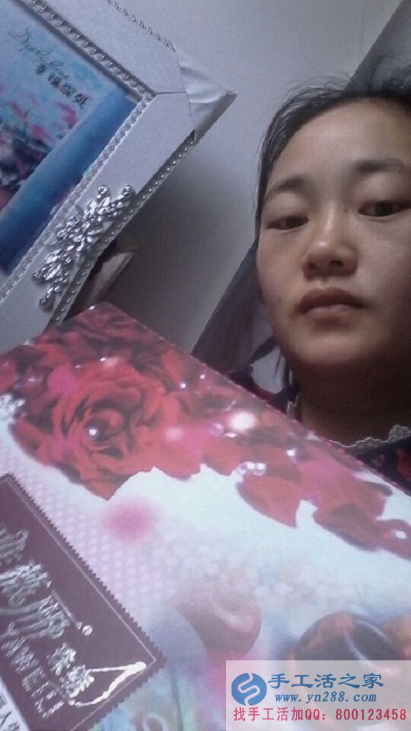 安徽臨泉縣寶媽韋女士在家?guī)殞氈嘤肿鍪止せ畲槔C賺錢補貼家用 安徽臨泉縣寶媽韋女士在家?guī)殞氈嘤肿鍪止せ畲槔C賺錢補貼家用(圖1)