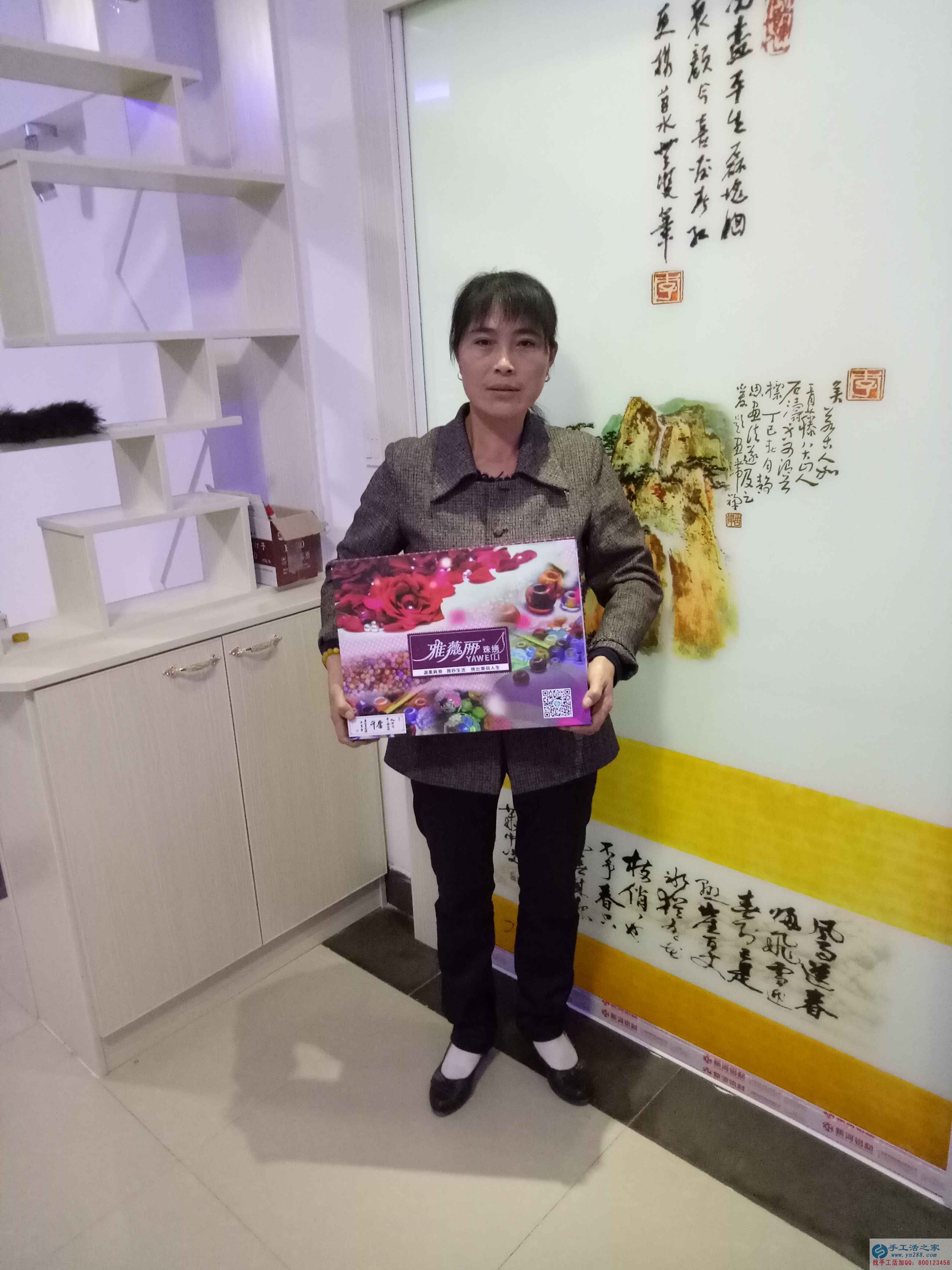 不受季節(jié)影響的手工活致富項(xiàng)目:安徽安慶王大姐做手工活賺錢 不受季節(jié)影響的手工活致富項(xiàng)目:安徽安慶王大姐做手工活賺錢
