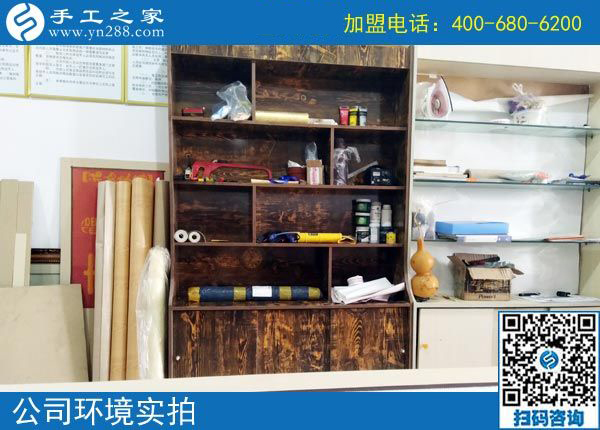 沒(méi)有不愛(ài)孩子的媽媽，黑龍江安達(dá)賁女士做串珠手工活加工項(xiàng)目賺錢為孩子