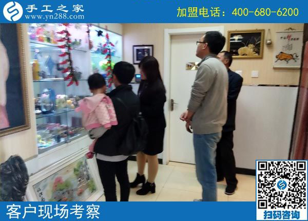3月18日，她們?nèi)绾瓮ㄟ^這個(gè)可以寄到家做的手工活實(shí)現(xiàn)了個(gè)人的逆襲？手工之家接待考察加工客戶剪影
