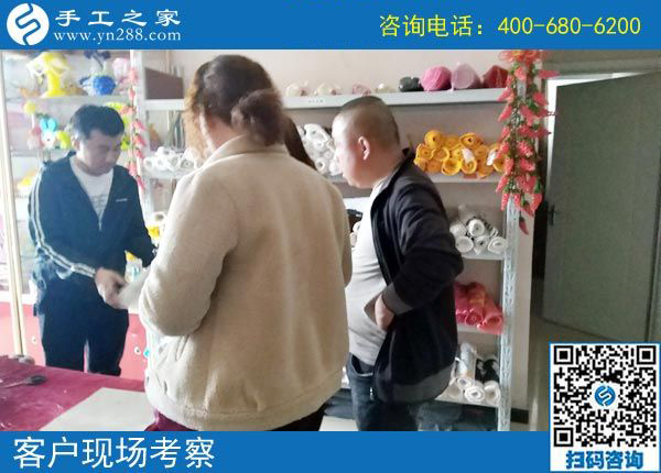 3月21日，在家做什么手工活能掙錢(qián)？大家都選這個(gè)賺錢(qián)的手工活。手工之家接待考察加工客戶剪影
