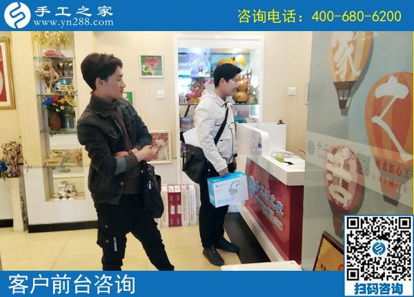 3月27日，返鄉(xiāng)農(nóng)民工的創(chuàng)業(yè)好項(xiàng)目就是這里免押金的手工活外發(fā)加工項(xiàng)目，手工之家接待考察加工客戶剪影
