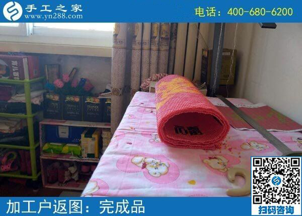曾想加工粘花手工活，今愛(ài)上串珠繡！北京呂女士的手工活小故事(圖1)