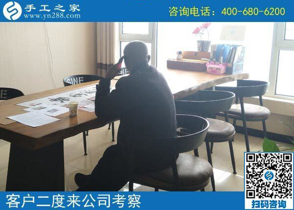 北京順義區(qū)57歲老大爺做手工：有夢想，一切皆有可能！(圖2)