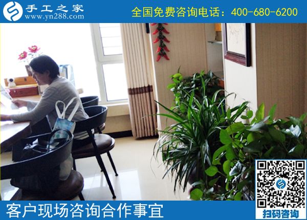 滿意又滿足，四川達(dá)州周女士找到正規(guī)供料的手工活掙錢后的生活感受