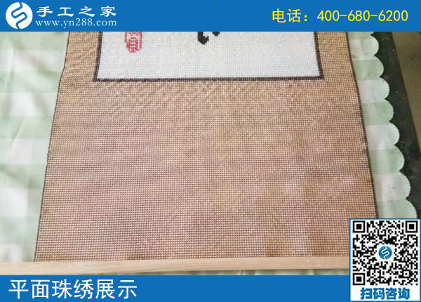 用手工活加工掙錢補貼家用，河南安陽家庭主婦呂女士用自己的努力為家庭做著貢獻(xiàn)