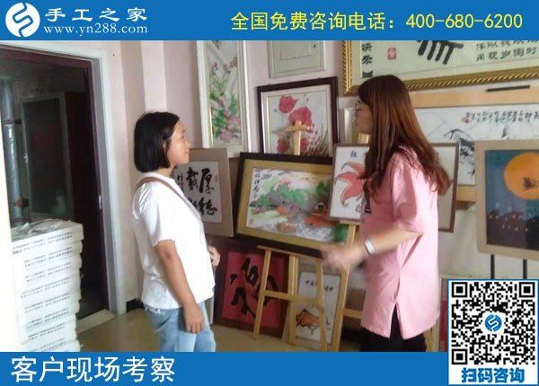 可以在家做的簡(jiǎn)單手工活，這位女士選擇手工之家串珠繡(圖1)