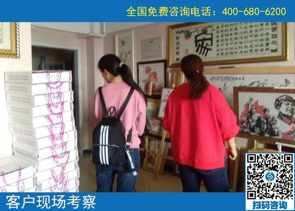 10月12日，這樣做，為了保證珠繡串珠外發(fā)手工活一直有活兒干、早結(jié)算加工費(fèi)。手工之家接待考察合作加工客戶剪影