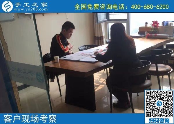 10月22日，天漸涼，大家選擇珠繡在家做的手工活原來是這個原因，手工之家接待考察加工客戶剪影