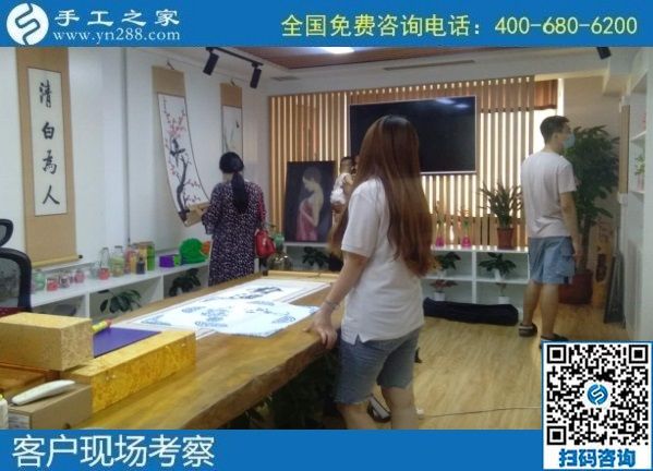 8月3日，放心在家做手工活掙錢，大家選擇勵(lì)志珠珠繡外發(fā)手工活，手工之家接待考察合作加工客戶剪影