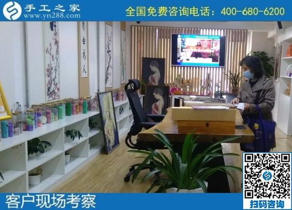 10月15日，在家做手工活加工，把手工活拿回家做是居家掙錢的好方法，手工之家接待考察加工客戶剪影