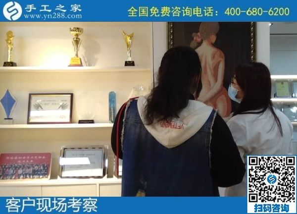10月21日，手工活外發(fā)回收，都能在家掙錢的手工活，選擇這里的人太多了，手工之家接待考察合作加工客戶剪影