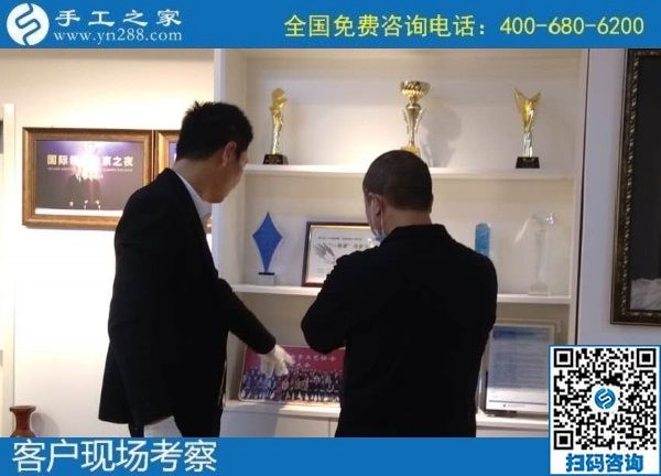 10月22日，純手工活外發(fā)加工項目受歡迎，這里的珠繡手工活是可以寄到家做的手工活，手工之家接待考察加工客戶剪影