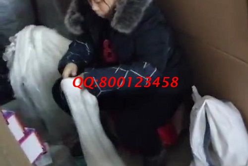12月2日，了解珠繡手工活外發(fā)加工項(xiàng)目，安心在家做手工活加工掙錢，手工之家材料倉(cāng)庫(kù)日常備貨發(fā)貨剪影(圖3)