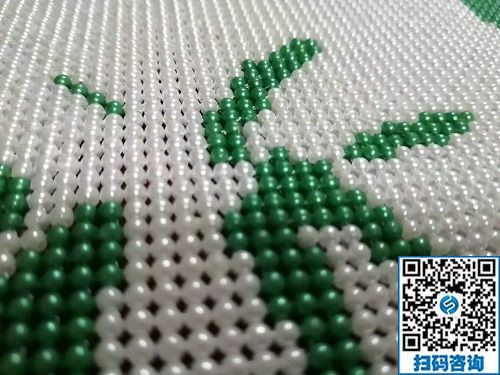 12月19日，在家做手工活掙錢(qián)，選正規(guī)手工活外發(fā)加工企業(yè)，這里有個(gè)性化定制服務(wù)，勵(lì)志珠珠繡成品細(xì)節(jié)實(shí)拍