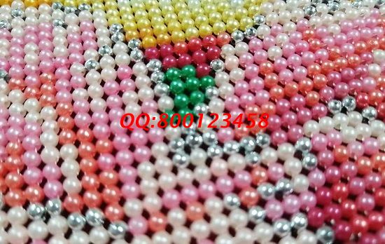 12月24日，手工活外發(fā)加工項目，要找正規(guī)可靠的，這樣做就能找到，勵志珠珠繡成品細(xì)節(jié)實拍