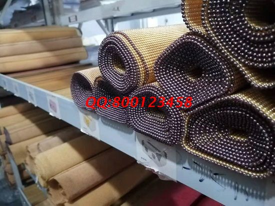4月8日，做手工活掙錢，拿回家做的手工活，就選正規(guī)可靠的十多年老企業(yè)手工之家，勵(lì)志珠珠繡成品倉庫實(shí)拍