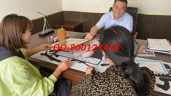 5月25日，找拿回家做的手工活掙錢，找正規(guī)手工活外發(fā)加工企業(yè)，就選勵志珠珠繡，手工之家接待考察合作加工客戶