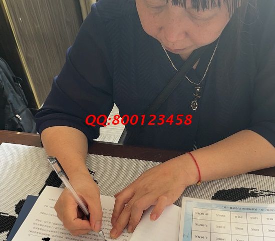 6月5日，正規(guī)外發(fā)手工活，拿回家做的手工活，來手工之家找勵(lì)志珠珠繡的人越來越多，手工之家接待考察加工客戶剪影