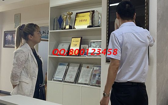 6月18日，在家做手工活掙錢，成千上萬(wàn)的人選擇了這里的勵(lì)志珠珠繡手工活外發(fā)加工項(xiàng)目，手工之家接待考察加工客戶剪影