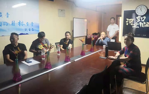 以珠繡手工為紐帶，做好居家就業(yè)創(chuàng)業(yè)-------記四川南充殘聯(lián)合作考察團在手工之家