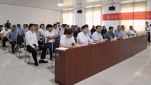 助力鄉(xiāng)村振興，用手工帶動農(nóng)民富裕------記手工之家創(chuàng)始人參加邯鄲梁二莊鎮(zhèn)重點項目集中簽約儀式