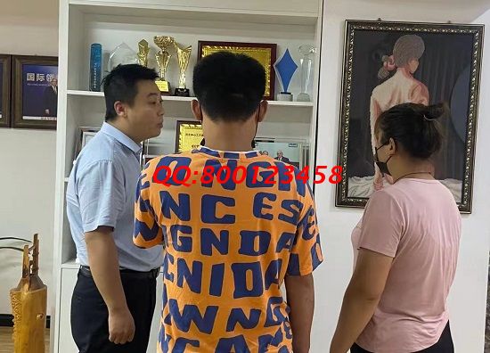 8月6日，拿回家做的手工活，加工費有保障的手工活，就選勵志珠珠繡，圖為手工之家接待考察合作客戶剪影