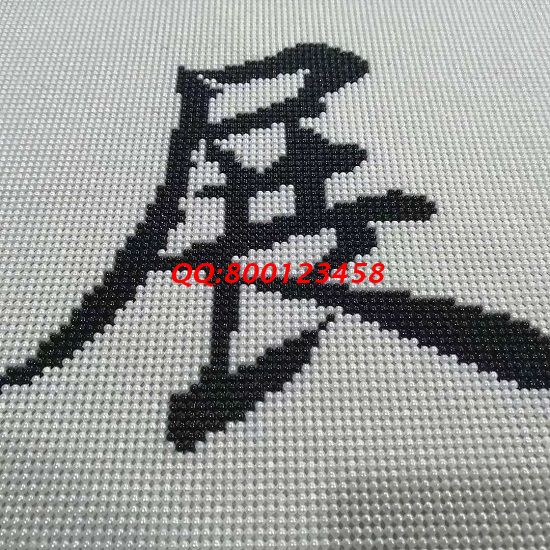8月22日，想接正規(guī)廠家的手工活，正規(guī)供料的手工活就選非遺傳統(tǒng)手工勵(lì)志珠珠繡手工活外發(fā)加工項(xiàng)目，圖為勵(lì)志珠珠繡成品細(xì)節(jié)實(shí)拍