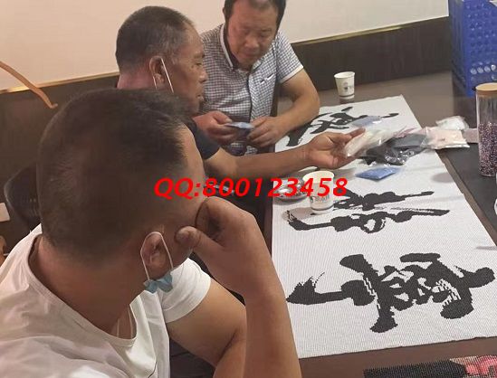 8月27日，長期穩(wěn)定的手工活外發(fā)加工項目，手工之家企業(yè)正規(guī)、模式、服務、口碑都很好，圖為手工之家接待考察加工客戶剪影
