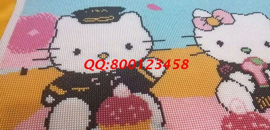 9月22日，居家利用閑散時間就業(yè)和創(chuàng)業(yè)，手工之家的手工活外發(fā)加工項目讓大家夢想成真，圖為勵志珠珠繡成品細節(jié)實拍