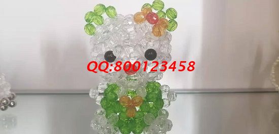 9月26日，想接正規(guī)廠家的手工活，拿回家做的手工活，就選態(tài)度認真、重視服務的好企業(yè)手工之家，圖為勵志珠珠繡串珠成品實拍