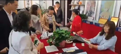 讓更多人在這里收獲成長！--- --- 記手工之家第五期全國優(yōu)秀繡娘培訓(xùn)會開啟