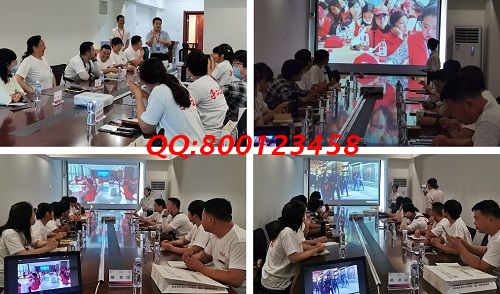 10月11日，想接正規(guī)廠家的手工活，找拿回家做的手工活，看好這兩點(diǎn)，可以放心選擇了，圖為手工之家優(yōu)秀繡娘往期培訓(xùn)會(huì)剪影