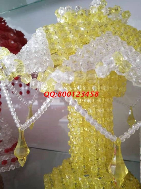 10月20日，發(fā)展前景好，拿回家做的手工活，非遺項(xiàng)目珠繡外發(fā)手工活加工項(xiàng)目很受歡迎，圖為勵(lì)志珠珠繡串珠成品實(shí)拍