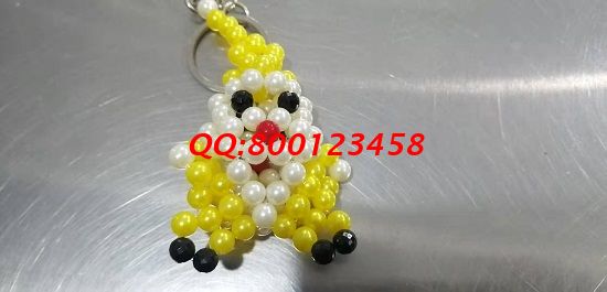 10月31日，附加值高，拿回家做的手工活，這個正規(guī)好做的外發(fā)手工活很適合，圖為勵志珠珠繡串珠成品實拍