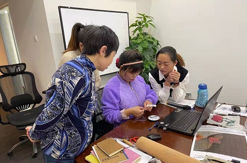 好好學(xué)、好好做，就會(huì)有收獲！ --- ---記手工之家各級(jí)代理技術(shù)培訓(xùn)優(yōu)秀學(xué)員申女士