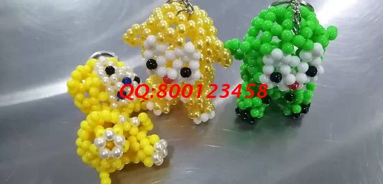 11月5日，想接正規(guī)廠家的手工活，這個手工活外發(fā)加工項目都要簽訂正規(guī)合同，圖為勵志珠珠繡串珠飾品實拍