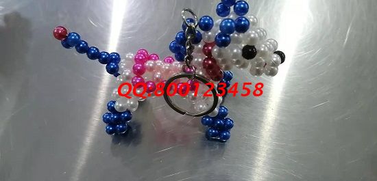11月9日，手工活加工，可以帶回家做的手工活，長期穩(wěn)定、安全放心就選手工之家，圖為勵(lì)志珠珠繡串珠小飾品實(shí)拍