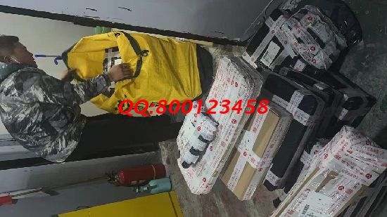 11月29日，可以帶到回家做的手工活，在家做手工活掙錢，大家可以到十多年的老企業(yè)手工之家考察合作，圖為快遞小哥送來各地寄回的勵志珠珠繡成品實拍(圖4)