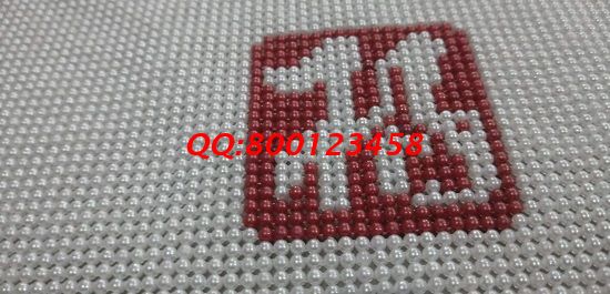 12月1日，年底了，在家做手工活的人，很多都選擇手工之家的珠繡串珠手工活外發(fā)加工項(xiàng)目，圖為勵(lì)志珠珠繡產(chǎn)品細(xì)節(jié)實(shí)拍(圖4)