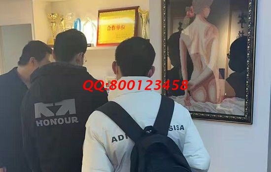 2月15日，手工活兼職、外放的手工活，手工之家的珠繡串珠外發(fā)手工活是在家加工的小項(xiàng)目，圖為手工之家接待考察合作加工客戶剪影