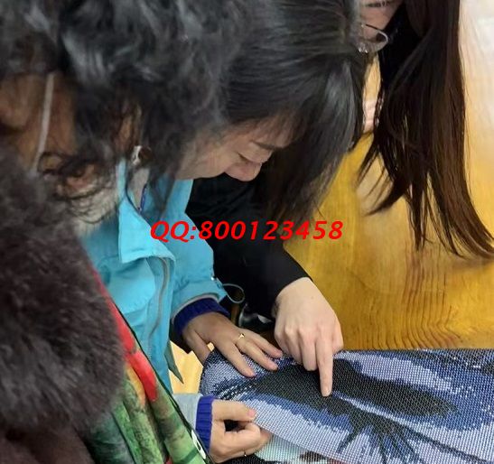2月18日，家庭手工加工活回收，可以拿回家做的手工，來手工之家手工活接單平臺，圖為手工之家接待加工客戶現(xiàn)場考察合作剪影