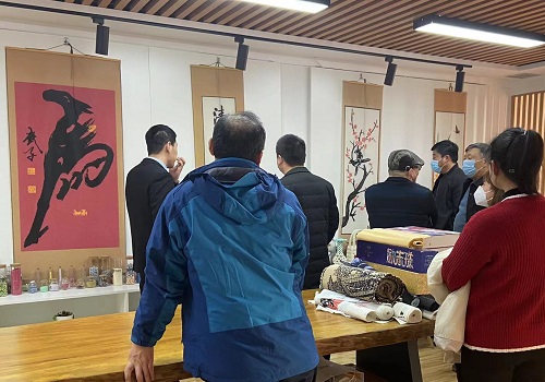 手工帶動就業(yè)，讓農(nóng)民有事干、農(nóng)村更美麗 --- --- 記河北大名一鎮(zhèn)村領(lǐng)導一行來手工之家實地參觀考察