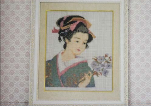 6月17日，在家做的手工活，正規(guī)供料的手工活，選擇手工之家就是選擇了良好的合作和發(fā)展，圖為勵(lì)志珠珠繡手工產(chǎn)品剪影