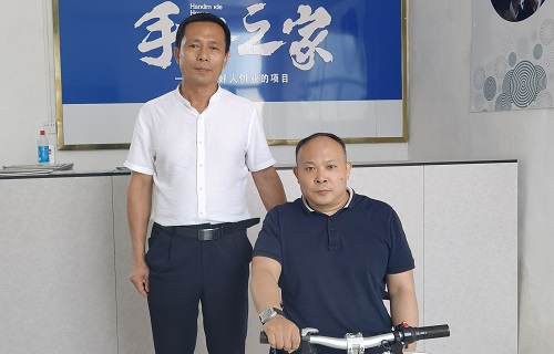 珠繡手工落地生根，讓農(nóng)民能多一份收入(圖4)