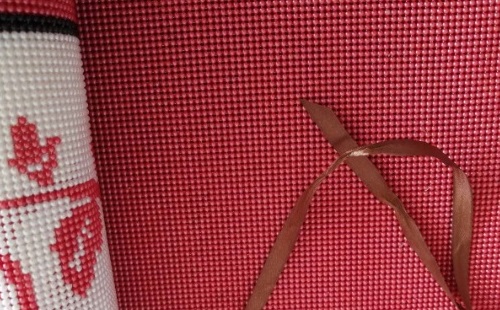 有多少人把外發(fā)手工活拿回家做常年有不錯的收入呢？(圖1)