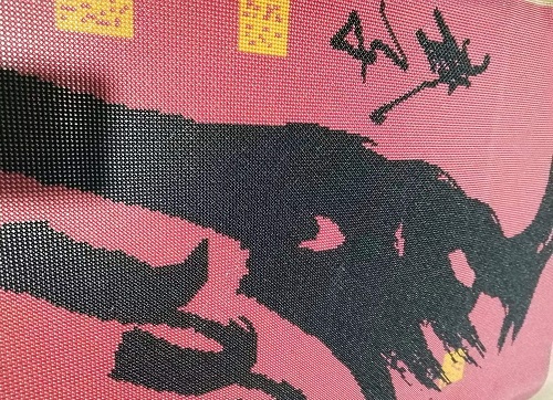 9月29日，正規(guī)供料的手工活，在家做手工活掙錢，新的季度即將開始，手工之家的外發(fā)手工活適合大家居家就業(yè)創(chuàng)業(yè)，圖為勵志珠珠繡串珠手工產(chǎn)品剪影