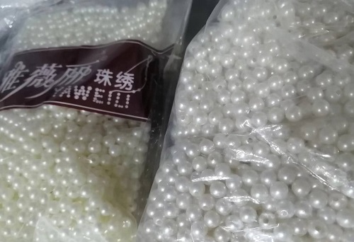 10月8日，純手工活外發(fā)加工項目，在家做手工活掙錢，通過珠繡串珠手工，手工之家讓很多人居家就業(yè)創(chuàng)業(yè)，圖為勵志珠珠繡串珠手工材料剪影