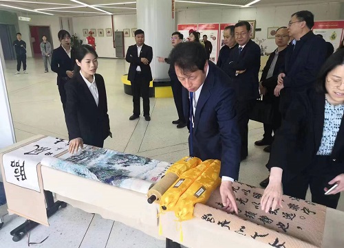 展示和交流，用手工助力雙創(chuàng) ----- 記手工之家受邀參加第十三屆邯鄲青年雙創(chuàng)大賽頒獎(jiǎng)儀式  